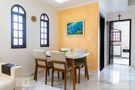 Sala de casa para alugar com 2 quartos, 160m² em Vila Brasílio Machado, São Paulo