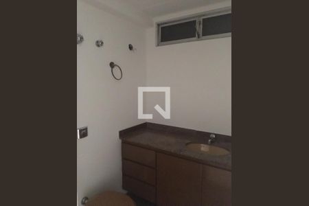 Banheiro de apartamento para alugar com 4 quartos, 156m² em Cerqueira César, São Paulo