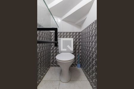 Lavabo de casa à venda com 2 quartos, 125m² em Vila Pierina, São Paulo