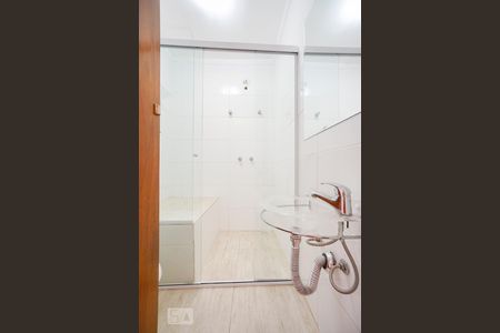 Banheiro de casa à venda com 3 quartos, 125m² em Vila Pierina, São Paulo