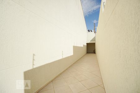 Casa à venda com 125m², 3 quartos e 2 vagasCorredor lateral