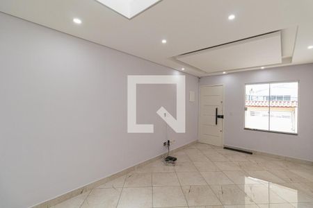 Sala de casa para alugar com 2 quartos, 125m² em Vila Pierina, São Paulo