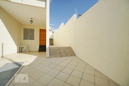 Casa à venda com 125m², 3 quartos e 2 vagasGaragem