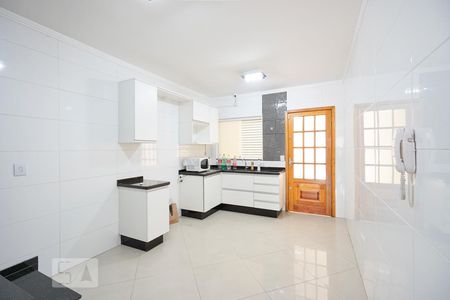 Casa à venda com 125m², 3 quartos e 2 vagasCozinha