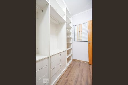 Casa à venda com 125m², 3 quartos e 2 vagasCloset suíte