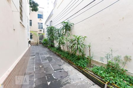 Apartamento à venda com 45m², 1 quarto e sem vagaEntrada