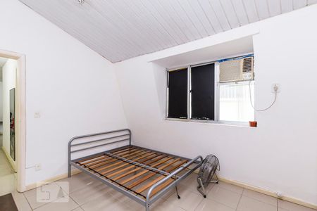 Quarto de apartamento para alugar com 1 quarto, 30m² em Humaitá, Rio de Janeiro