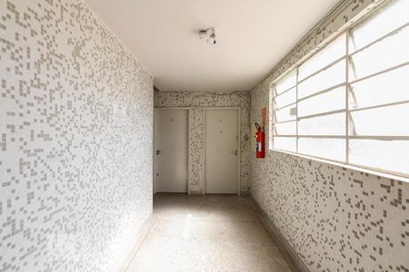 Condomínio  de apartamento para alugar com 1 quarto, 54m² em Catumbi, São Paulo