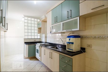 Apartamento à venda com 60m², 2 quartos e 1 vaga Apartamento à venda com 60m², 2 quartos e 1 vagaCozinha