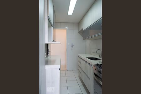 Apartamento para alugar com 83m², 2 quartos e 2 vagas Apartamento para alugar com 83m², 2 quartos e 2 vagasCOZINHA