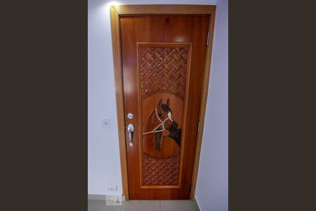 Detalhe Porta Sala de apartamento para alugar com 2 quartos, 55m² em Lapa de Baixo, São Paulo