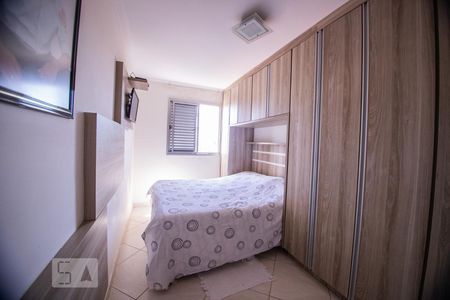 Suite de apartamento à venda com 3 quartos, 74m² em Jardim Antonio Von Zuben, Campinas