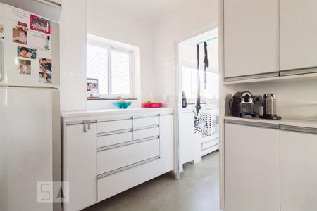 Apartamento à venda com 95m², 2 quartos e 1 vagaCozinha 