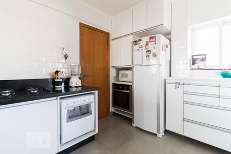 Apartamento à venda com 95m², 2 quartos e 1 vagaCozinha 