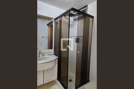 Apartamento à venda com 63m², 1 quarto e 1 vagaSuíte banheiro reversível 