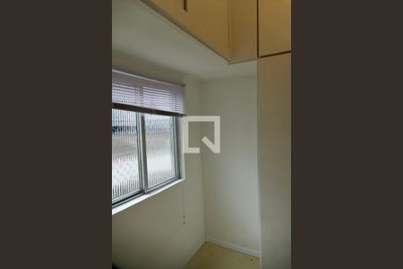 Apartamento à venda com 63m², 1 quarto e 1 vagaQuarto serviço 