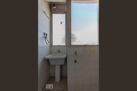 Apartamento à venda com 100m², 3 quartos e 2 vagasÁrea de Serviço