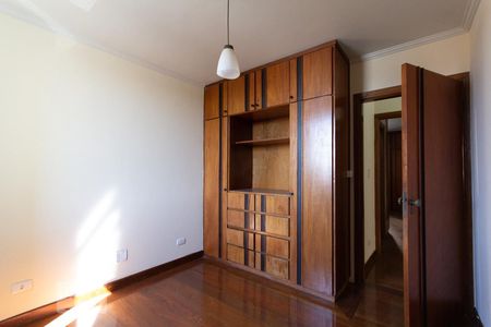 Apartamento à venda com 100m², 3 quartos e 2 vagasQuarto 2
