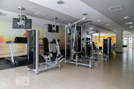 Studio para alugar com 38m², 1 quarto e 1 vaga Studio para alugar com 38m², 1 quarto e 1 vagaAcademia