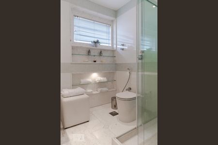 Apartamento à venda com 136m², 3 quartos e 1 vagaBanheiro