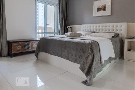 Apartamento à venda com 136m², 3 quartos e 1 vagaQuarto 2 