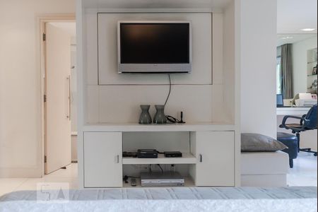 Apartamento à venda com 136m², 3 quartos e 1 vagaQuarto 2 