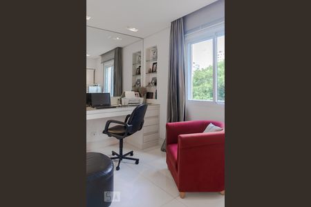 Apartamento à venda com 136m², 3 quartos e 1 vagaEscritório