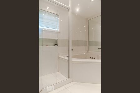 Apartamento à venda com 136m², 3 quartos e 1 vagaBanheiro - Quarto 2