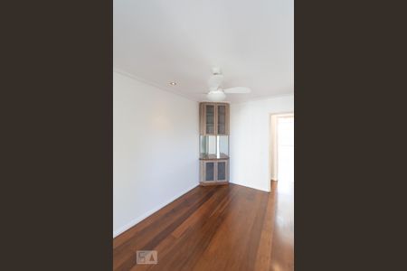 Apartamento para alugar com 173m², 4 quartos e 2 vagas Apartamento para alugar com 173m², 4 quartos e 2 vagasQuarto 1