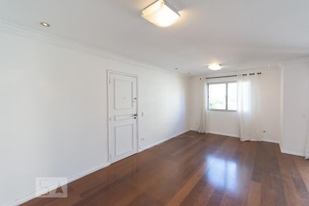 Apartamento para alugar com 173m², 4 quartos e 2 vagas Apartamento para alugar com 173m², 4 quartos e 2 vagasSala
