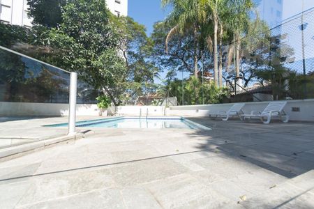 Apartamento para alugar com 173m², 4 quartos e 2 vagas Apartamento para alugar com 173m², 4 quartos e 2 vagasPiscina