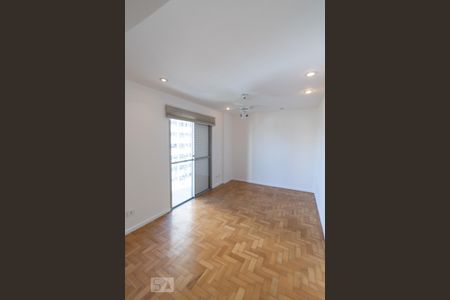 Apartamento para alugar com 173m², 4 quartos e 2 vagas Apartamento para alugar com 173m², 4 quartos e 2 vagasSuíte