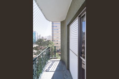 Apartamento para alugar com 173m², 4 quartos e 2 vagas Apartamento para alugar com 173m², 4 quartos e 2 vagasVaranda Suíte