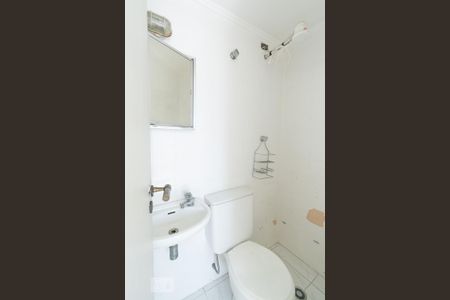 Apartamento para alugar com 173m², 4 quartos e 2 vagas Apartamento para alugar com 173m², 4 quartos e 2 vagasBanheiro de Serviço