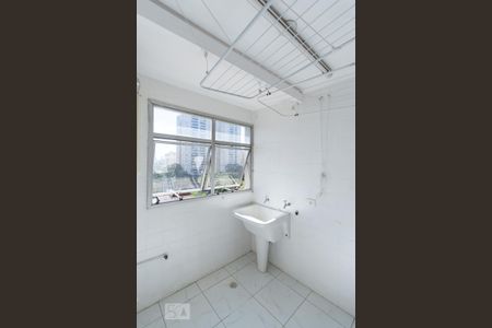 Apartamento para alugar com 173m², 4 quartos e 2 vagas Apartamento para alugar com 173m², 4 quartos e 2 vagasÁrea de Serviço