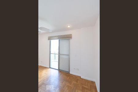 Apartamento para alugar com 173m², 4 quartos e 2 vagas Apartamento para alugar com 173m², 4 quartos e 2 vagasSuíte
