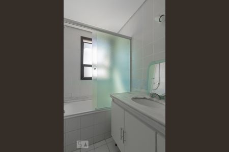 Apartamento para alugar com 65m², 1 quarto e 2 vagasBanheiro suíte