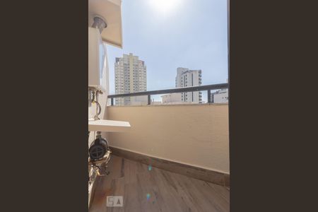 Apartamento para alugar com 65m², 1 quarto e 2 vagasVaranda Quarto suíte