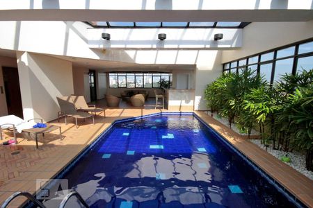 Apartamento para alugar com 40m², 1 quarto e 1 vagaPiscina