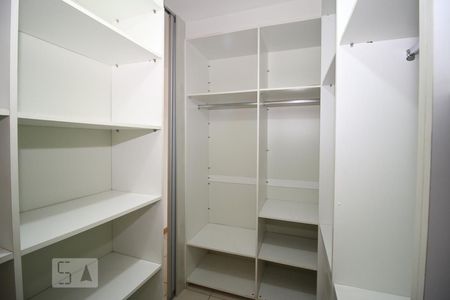 Closet da Suíte de apartamento à venda com 4 quartos, 238m² em Freguesia (jacarepaguá), Rio de Janeiro