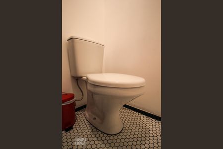 Lavabo de apartamento para alugar com 1 quarto, 53m² em Moema, São Paulo