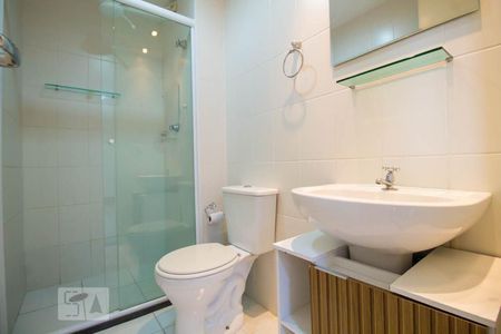 Banheiro  de apartamento para alugar com 1 quarto, 33m² em Cambuci, São Paulo