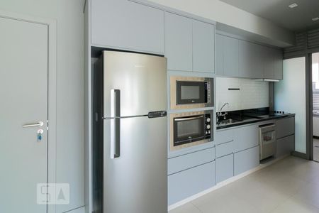 Sala de apartamento para alugar com 2 quartos, 84m² em Indianópolis, São Paulo