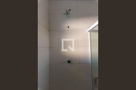 Casa para alugar com 55m², 2 quartos e 1 vaga Casa para alugar com 55m², 2 quartos e 1 vagaBanheiro