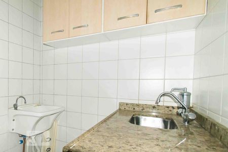 Apartamento para alugar com 37m², 1 quarto e 1 vaga Apartamento para alugar com 37m², 1 quarto e 1 vagaCozinha e Área de Serviço
