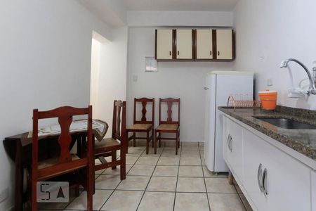 Casa para alugar com 60m², 1 quarto e sem vaga Casa para alugar com 60m², 1 quarto e sem vagaCozinha