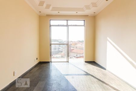 Sala de apartamento para alugar com 3 quartos, 78m² em Vila Yara, Osasco