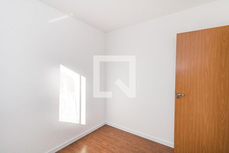 Quarto 1 de apartamento à venda com 2 quartos, 46m² em Protásio Alves, Porto Alegre