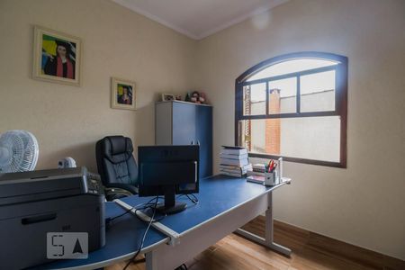 Casa à venda com 430m², 5 quartos e 5 vagas Casa à venda com 430m², 5 quartos e 5 vagasQuarto 1