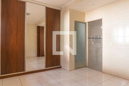 Casa para alugar com 430m², 6 quartos e 4 vagasSuíte 3